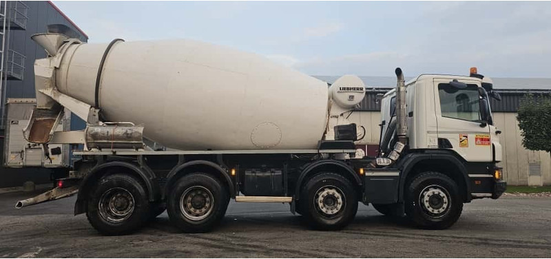 Scania P410 Mixer 9m3 LIEBHERR - Autodomíchávač: obrázek 4 Scania P410 Mixer 9m3 LIEBHERR - Autodomíchávač: obrázek 4