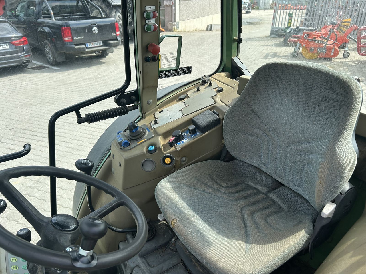 Fendt Farmer 208 PA - Traktor: obrázek 5 Fendt Farmer 208 PA - Traktor: obrázek 5