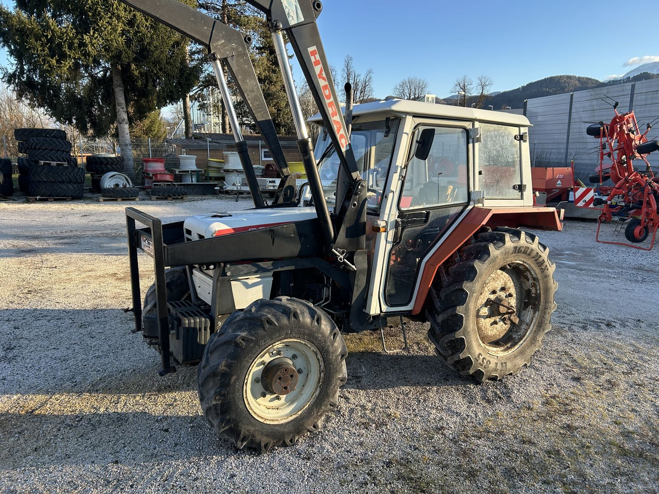 Steyr Steyr 8055 a - Traktor: obrázek 1 Steyr Steyr 8055 a - Traktor: obrázek 1