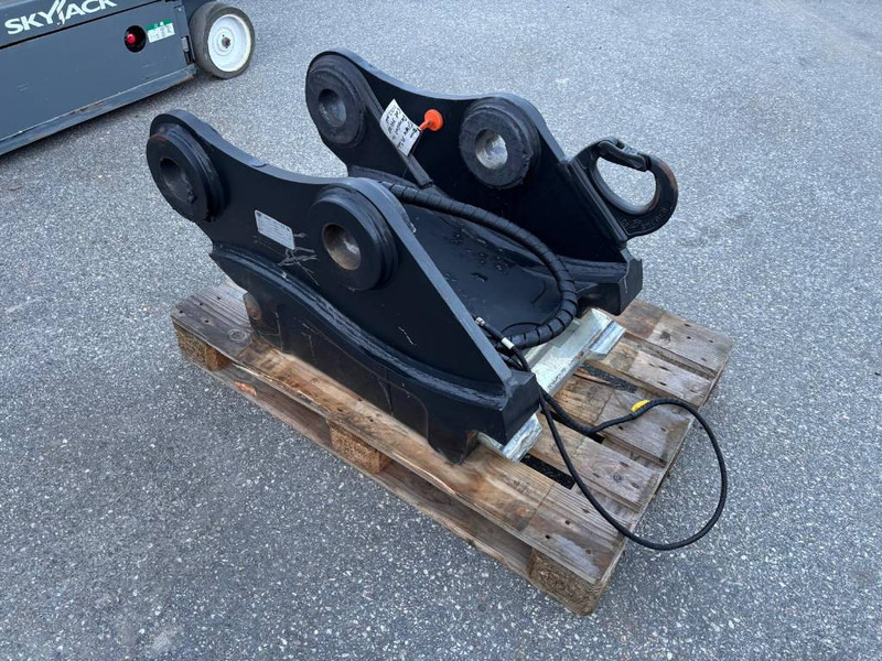 Cat S 80 Quick Coupler - Rychloupínací pro Stavební technika: obrázek 3 Cat S 80 Quick Coupler - Rychloupínací pro Stavební technika: obrázek 3