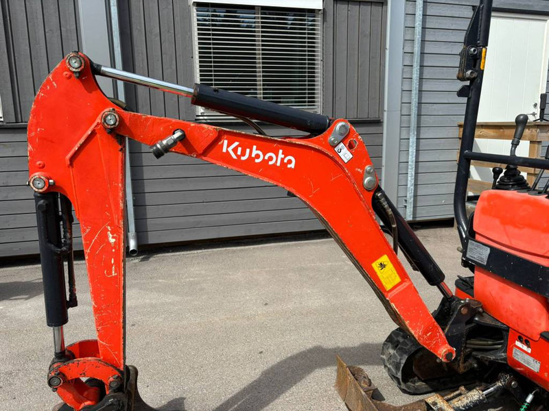 Kubota U 10-3 G leasing Kubota U 10-3 G: obrázek 13 Kubota U 10-3 G leasing Kubota U 10-3 G: obrázek 13