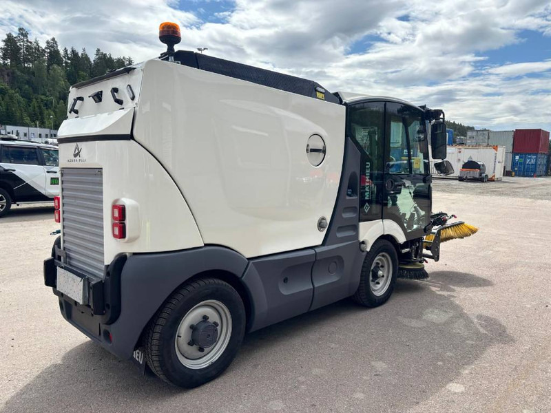 Mathieu MS-210 Azura Flex Street Sweeper - Zametací vůz: obrázek 3 Mathieu MS-210 Azura Flex Street Sweeper - Zametací vůz: obrázek 3