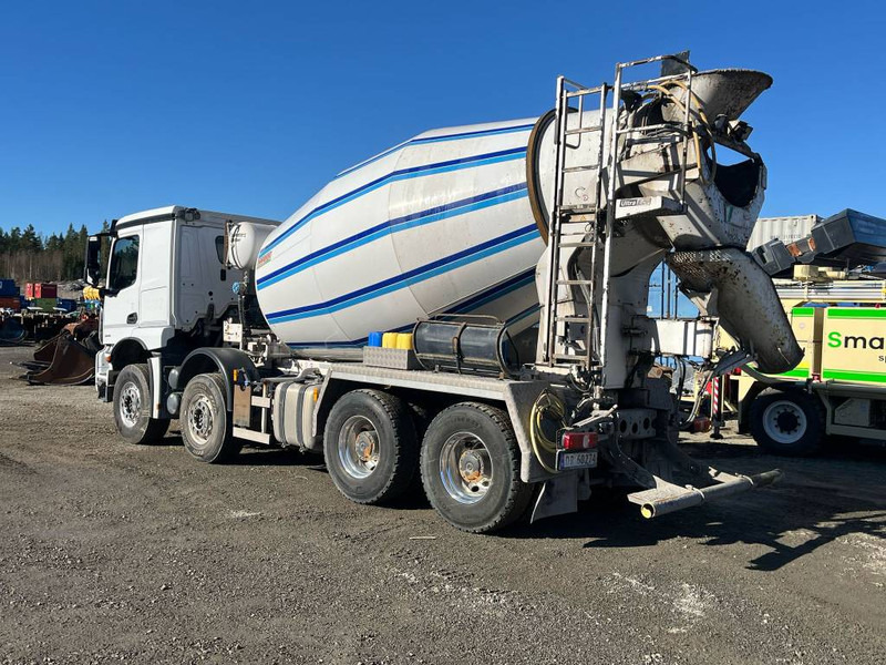 Mercedes-Benz Arocs 3246 - Autodomíchávač: obrázek 2 Mercedes-Benz Arocs 3246 - Autodomíchávač: obrázek 2