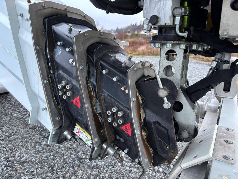 Autoplošina Mercedes-Benz Dino 230VTH: obrázek 16 Autoplošina Mercedes-Benz Dino 230VTH: obrázek 16