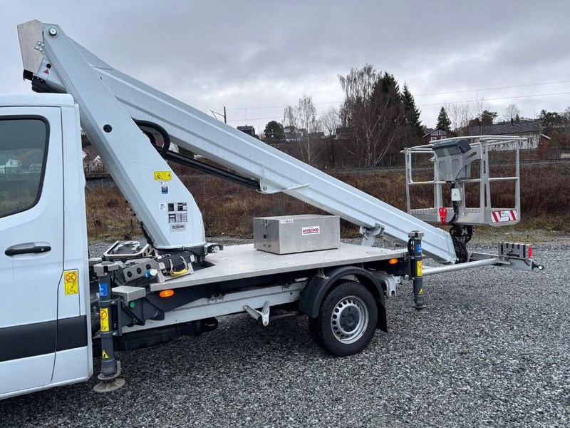 Autoplošina Mercedes-Benz Dino 230VTH: obrázek 13 Autoplošina Mercedes-Benz Dino 230VTH: obrázek 13