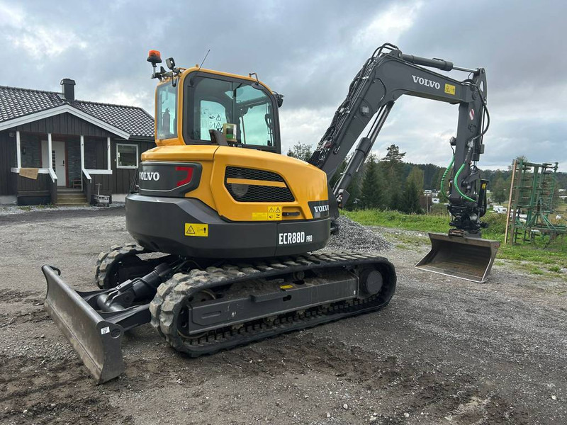 Volvo ECR 88 D PRO - Mini rýpadlo: obrázek 3 Volvo ECR 88 D PRO - Mini rýpadlo: obrázek 3