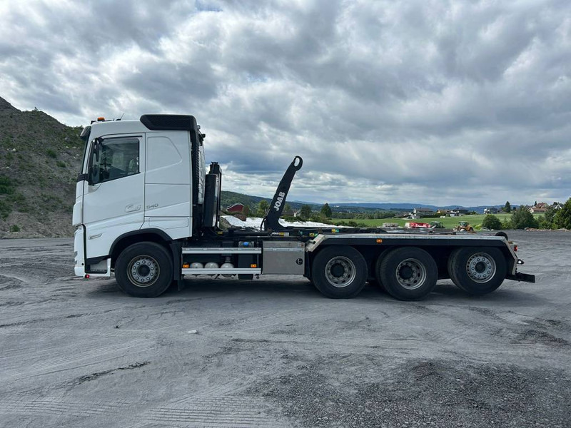 Volvo FH 540 + 24T JOAB - Hákový nosič kontejnerů: obrázek 5 Volvo FH 540 + 24T JOAB - Hákový nosič kontejnerů: obrázek 5