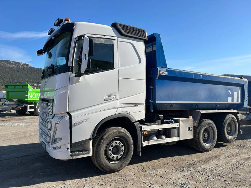 Volvo FH 540 6x4 + Maur trippelkjerre - Sklápěč: obrázek 2 Volvo FH 540 6x4 + Maur trippelkjerre - Sklápěč: obrázek 2