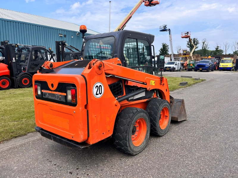 Bobcat S450 - Smykový nakladač: obrázek 5 Bobcat S450 - Smykový nakladač: obrázek 5