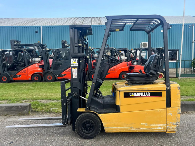 Caterpillar EP18KT - Elektrický vysokozdvižný vozík: obrázek 2 Caterpillar EP18KT - Elektrický vysokozdvižný vozík: obrázek 2