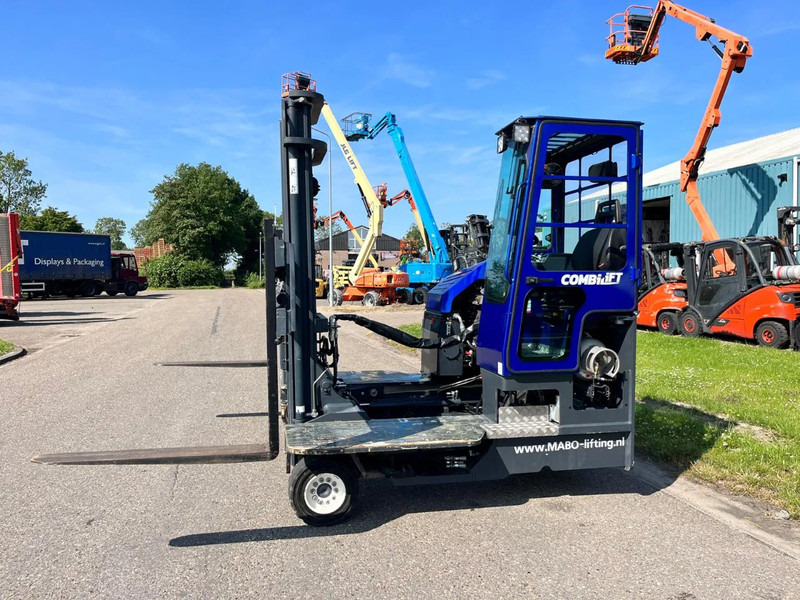 Combilift C4000 4 WAY FORKLIFT - Čtyřcestný vozík: obrázek 5 Combilift C4000 4 WAY FORKLIFT - Čtyřcestný vozík: obrázek 5