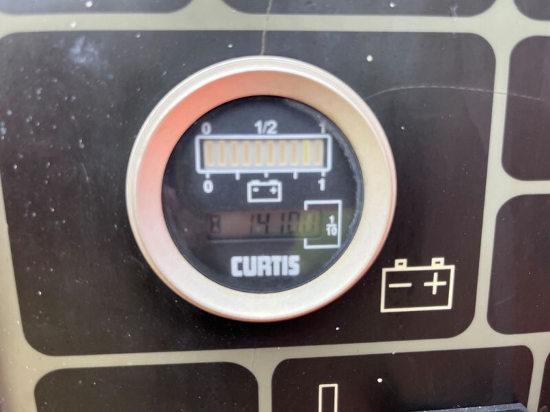 Kloubová plošina JLG E450AJ: obrázek 11