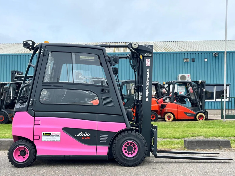 Linde E25L-01 - Elektrický vysokozdvižný vozík: obrázek 1 Linde E25L-01 - Elektrický vysokozdvižný vozík: obrázek 1