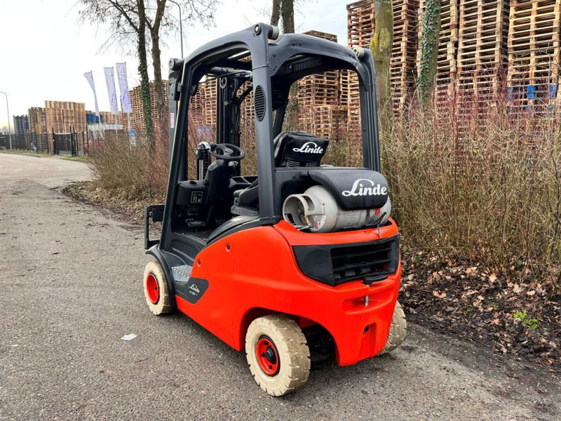 Linde H18T-01 - Plynový vysokozdvižný vozík: obrázek 5 Linde H18T-01 - Plynový vysokozdvižný vozík: obrázek 5
