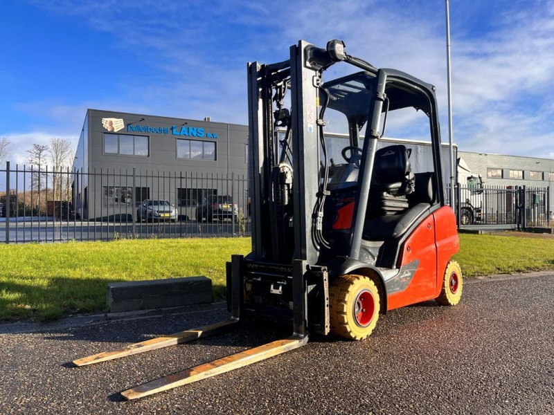 Linde H20T-01 - Plynový vysokozdvižný vozík: obrázek 4 Linde H20T-01 - Plynový vysokozdvižný vozík: obrázek 4