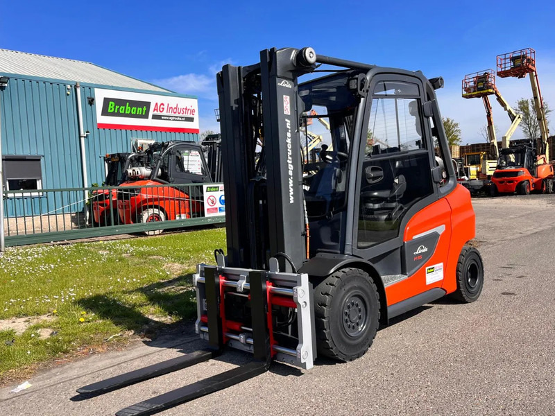 Linde H35T-01 - Plynový vysokozdvižný vozík: obrázek 4 Linde H35T-01 - Plynový vysokozdvižný vozík: obrázek 4