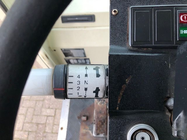 Terminálový traktor Terberg TT20 Body Carrier: obrázek 11 Terminálový traktor Terberg TT20 Body Carrier: obrázek 11