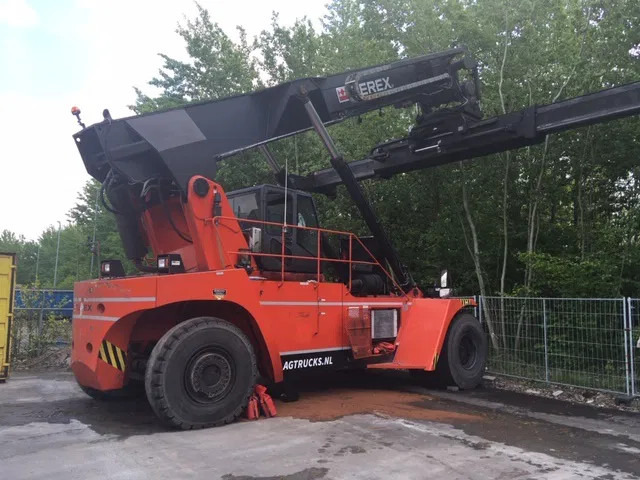 Terex Fantuzzi CS45KM FOR PARTS - Reach stacker: obrázek 1 Terex Fantuzzi CS45KM FOR PARTS - Reach stacker: obrázek 1