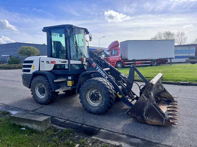 Terex TL80 - Kolový nakladač: obrázek 3 Terex TL80 - Kolový nakladač: obrázek 3