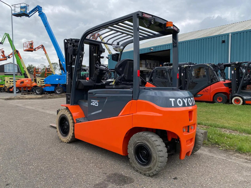 Toyota 8FBMT40 - Elektrický vysokozdvižný vozík: obrázek 3 Toyota 8FBMT40 - Elektrický vysokozdvižný vozík: obrázek 3