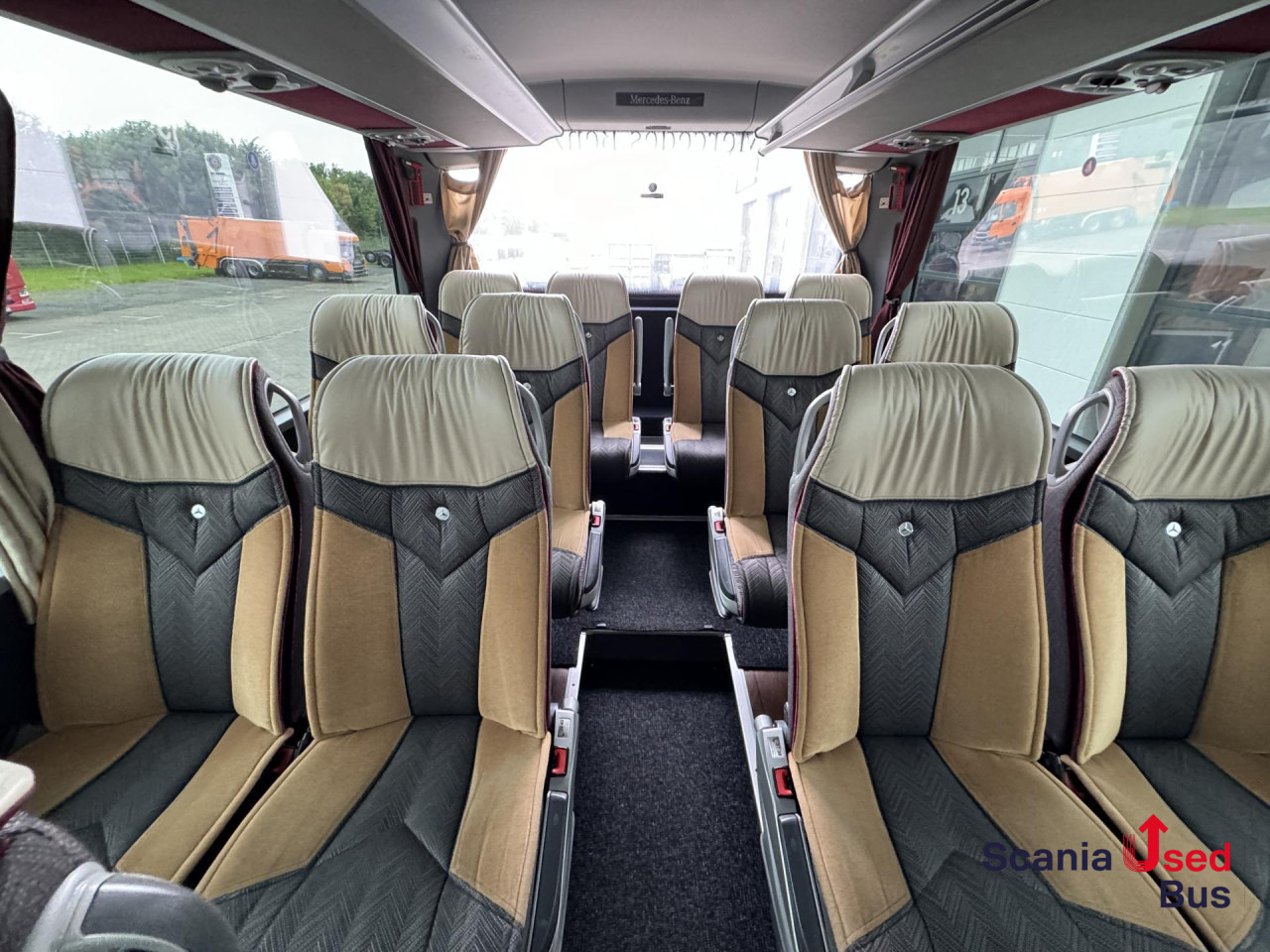 MERCEDES-BENZ Tourismo O 350 RHD-M 12.96m Luxline - Turistický autobus: obrázek 4 MERCEDES-BENZ Tourismo O 350 RHD-M 12.96m Luxline - Turistický autobus: obrázek 4