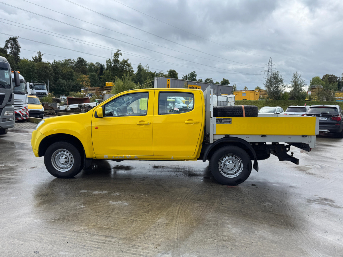Pick-up ISUZU ATF S86 2.5Diesel 4x4: obrázek 7 Pick-up ISUZU ATF S86 2.5Diesel 4x4: obrázek 7