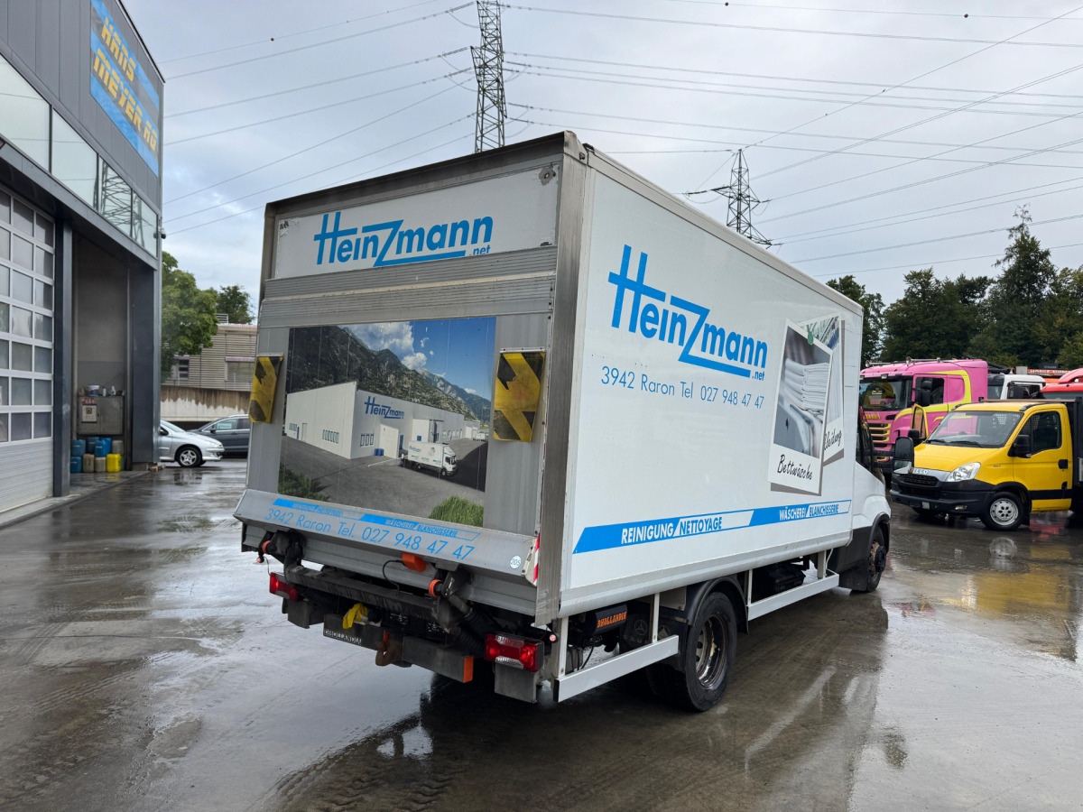 IVECO 70C21 Daily 4x2 - Furgon: obrázek 4 IVECO 70C21 Daily 4x2 - Furgon: obrázek 4