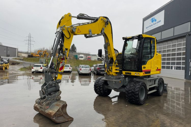 Liebherr 910 Compact Litronic Powertilt - Kolesové rýpadlo: obrázek 1 Liebherr 910 Compact Litronic Powertilt - Kolesové rýpadlo: obrázek 1