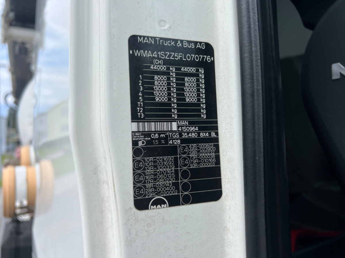 Autodomíchávač MAN TGS 35.480 10x4 10m3 Förderband 17M Liebherr: obrázek 6 Autodomíchávač MAN TGS 35.480 10x4 10m3 Förderband 17M Liebherr: obrázek 6