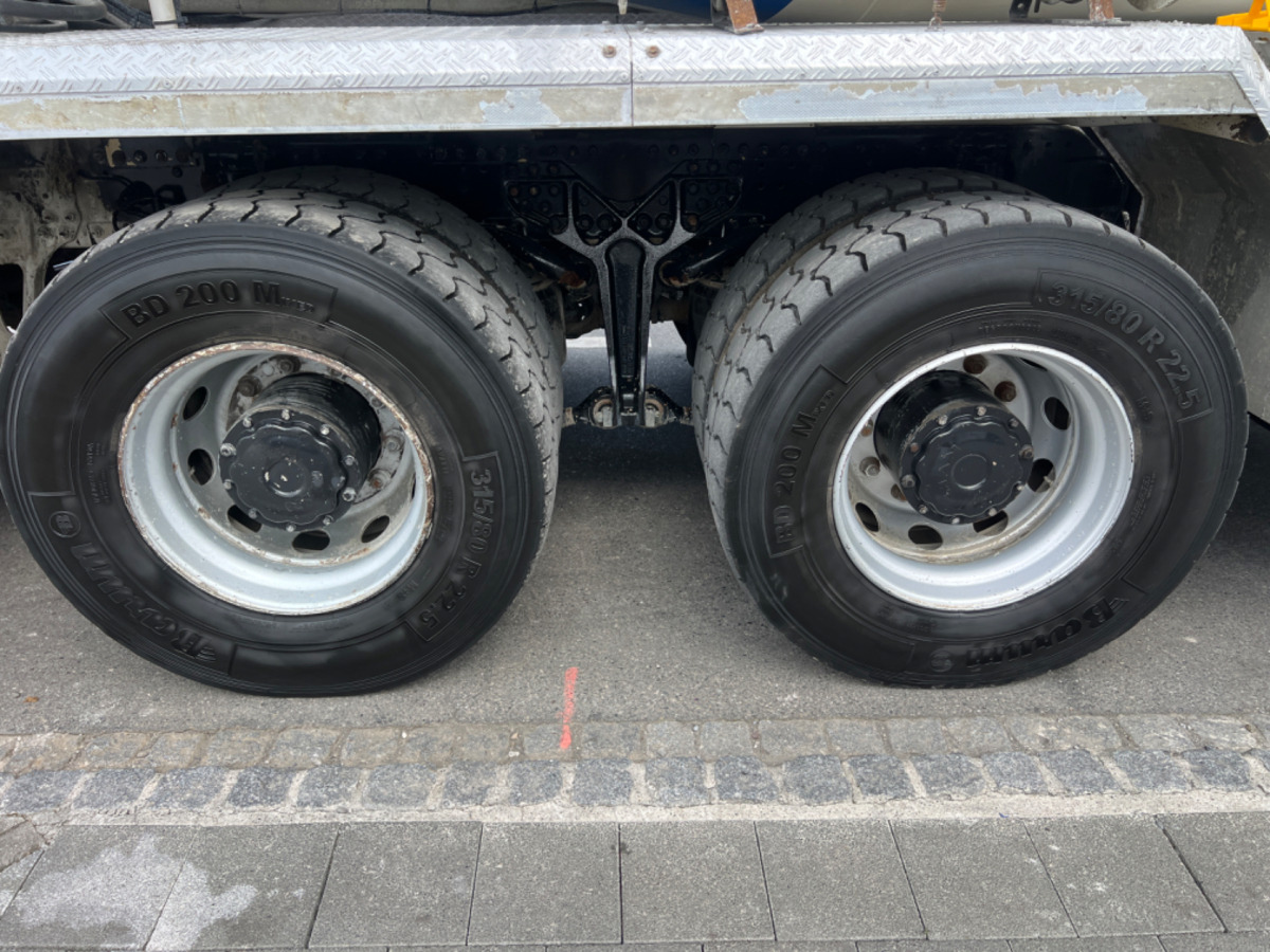 Autodomíchávač MAN TGS 35.480 10x4 10m3 Förderband 17M Liebherr: obrázek 9 Autodomíchávač MAN TGS 35.480 10x4 10m3 Förderband 17M Liebherr: obrázek 9