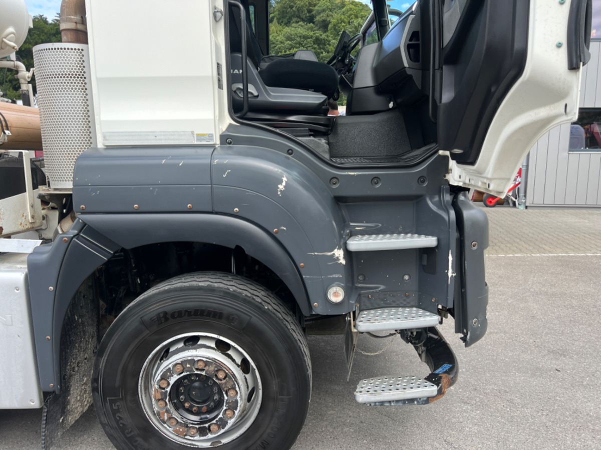 Autodomíchávač MAN TGS 35.480 10x4 10m3 Förderband 17M Liebherr: obrázek 7 Autodomíchávač MAN TGS 35.480 10x4 10m3 Förderband 17M Liebherr: obrázek 7