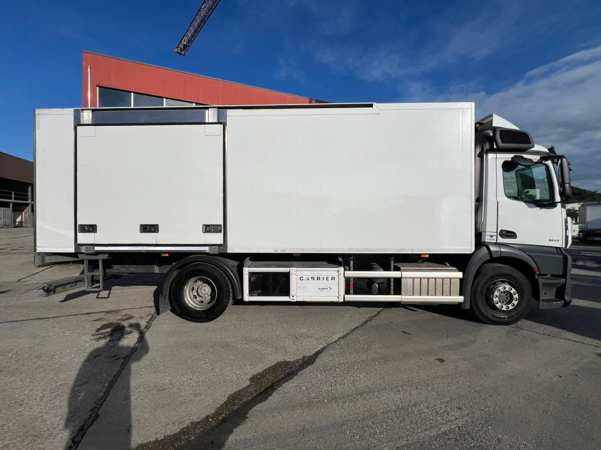 MERCEDES 4x Antos 1843 4x2 Kühler - Chladírenský nákladní automobil: obrázek 4 MERCEDES 4x Antos 1843 4x2 Kühler - Chladírenský nákladní automobil: obrázek 4