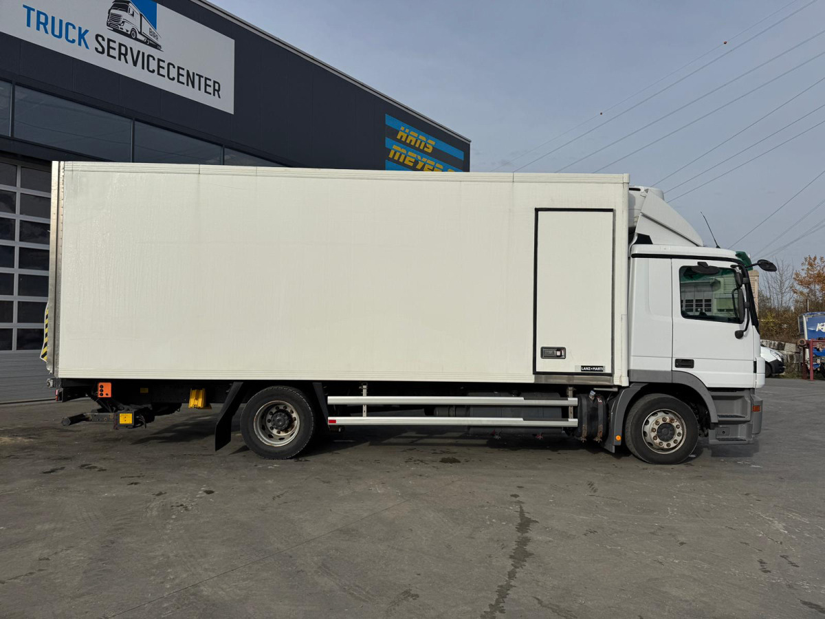 MERCEDES Actros 1832 4x2 Bi-Temp Carrier TK - Chladírenský nákladní automobil: obrázek 4 MERCEDES Actros 1832 4x2 Bi-Temp Carrier TK - Chladírenský nákladní automobil: obrázek 4