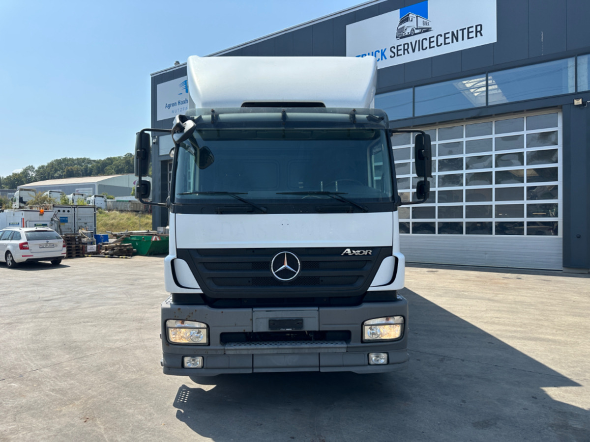 MERCEDES Axor 1833 4x2 Carrier Supra 850 Tiefkühler - Chladírenský nákladní automobil: obrázek 2 MERCEDES Axor 1833 4x2 Carrier Supra 850 Tiefkühler - Chladírenský nákladní automobil: obrázek 2