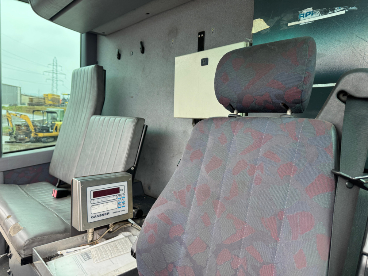 Vůz na odvoz odpadků MERCEDES Econic 2628 Stummer: obrázek 10