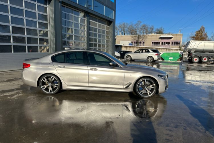 Marke | BMW M550D xDrive - Osobní auto: obrázek 4 Marke | BMW M550D xDrive - Osobní auto: obrázek 4