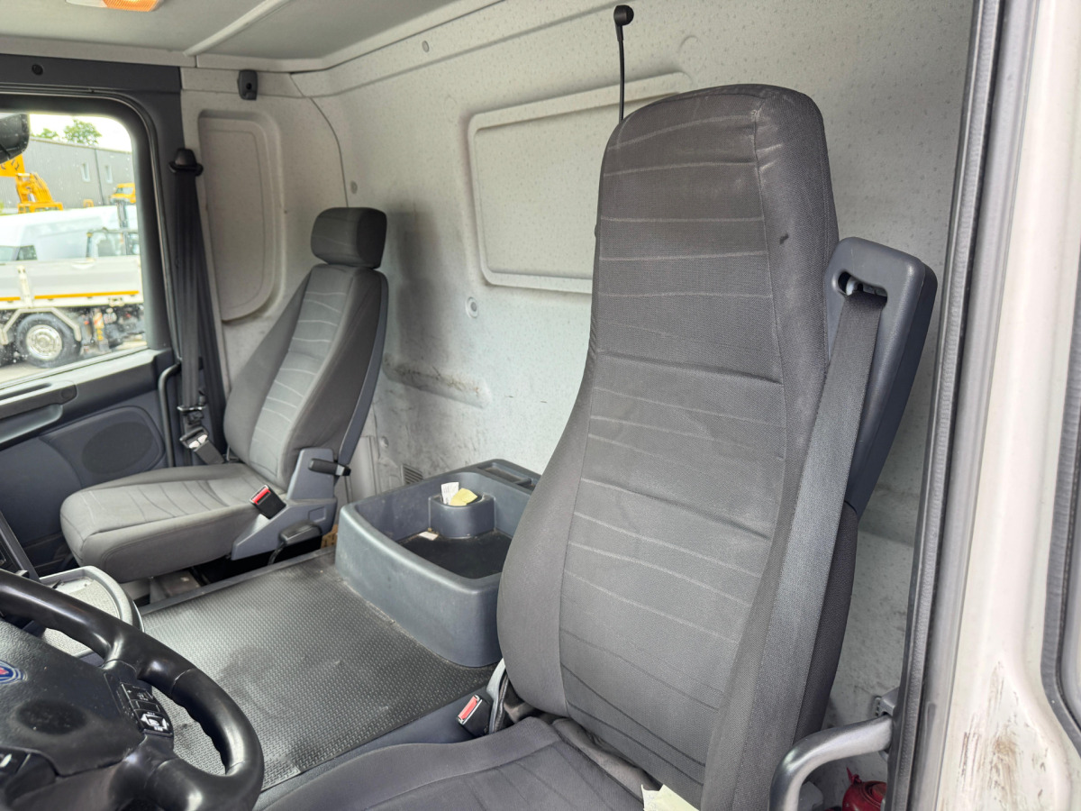 Podvozek s kabinou SCANIA G450 8x2 Fahrgestell: obrázek 11