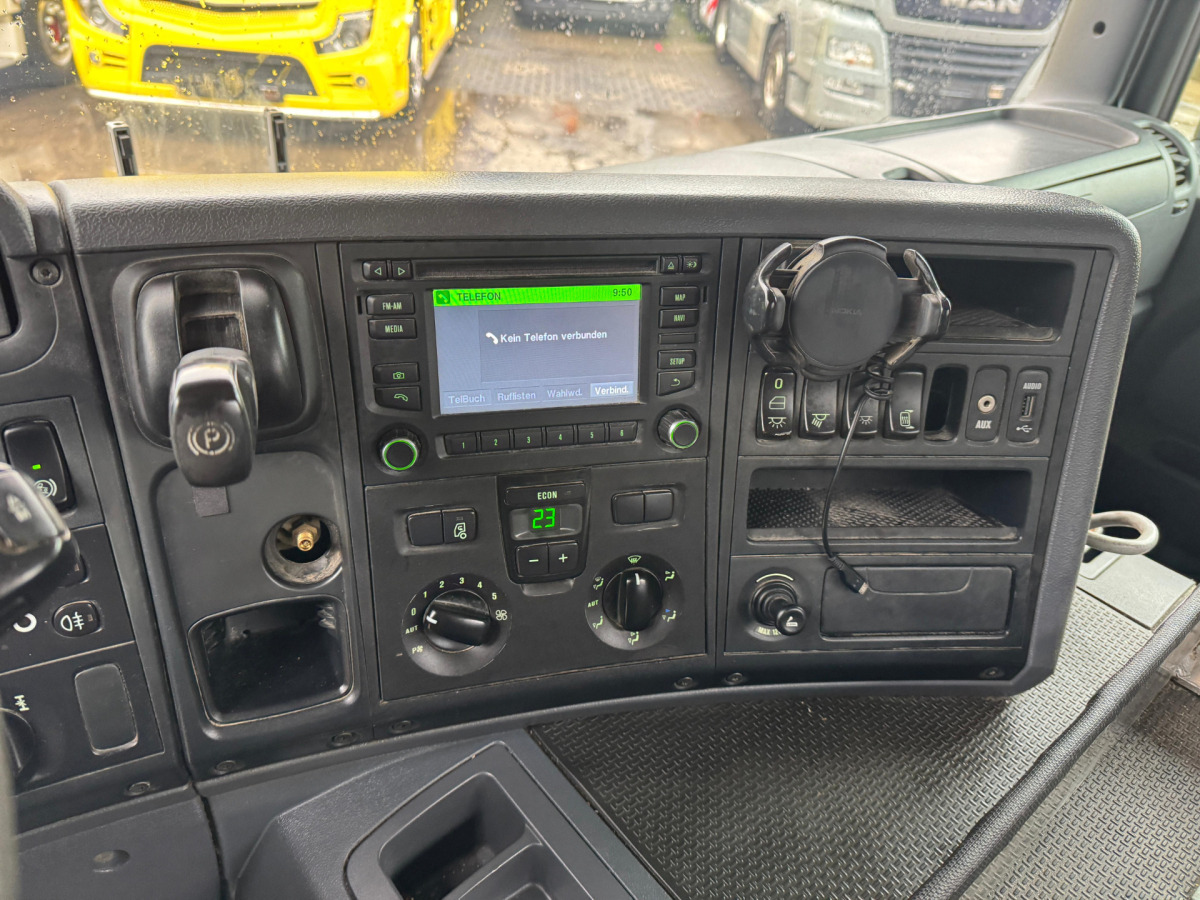 SCANIA P320 4x2 Trösch leasing SCANIA P320 4x2 Trösch: obrázek 13