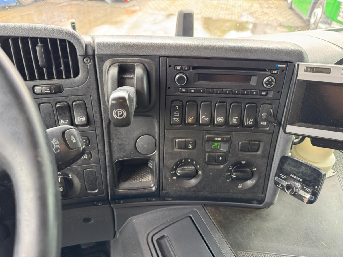 Cisternové vozidlo SCANIA P450 4x2 Jansky 10500: obrázek 18