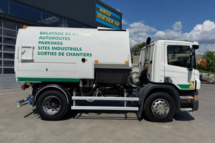 Scania P280 4x2 Wassertank - Cisternové vozidlo: obrázek 4 Scania P280 4x2 Wassertank - Cisternové vozidlo: obrázek 4