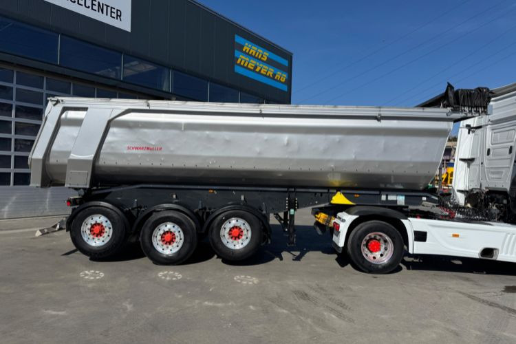 Schwarzmüller SPA 3/E mit 2 Liftachsen - Sklápěcí návěs: obrázek 4 Schwarzmüller SPA 3/E mit 2 Liftachsen - Sklápěcí návěs: obrázek 4