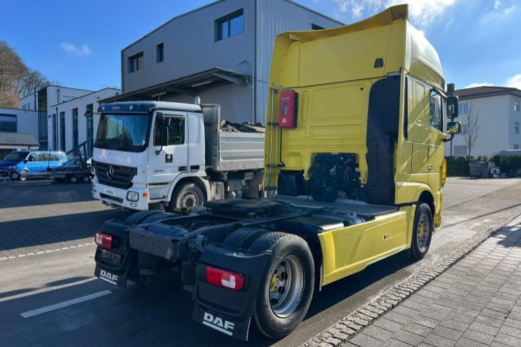 DAF XF510 4x2 - Tahač: obrázek 5 DAF XF510 4x2 - Tahač: obrázek 5