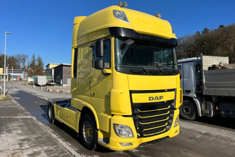 DAF XF510 4x2 - Tahač: obrázek 3 DAF XF510 4x2 - Tahač: obrázek 3