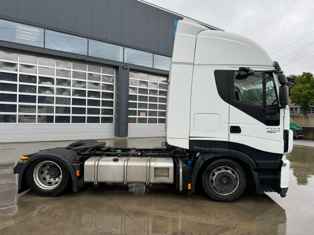 IVECO Stralis 420 Mega - Tahač: obrázek 2 IVECO Stralis 420 Mega - Tahač: obrázek 2