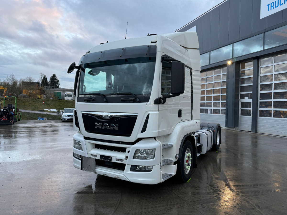 MAN TGS 18.440 ADR Nebenabtrieb Getriebe - Tahač: obrázek 1 MAN TGS 18.440 ADR Nebenabtrieb Getriebe - Tahač: obrázek 1