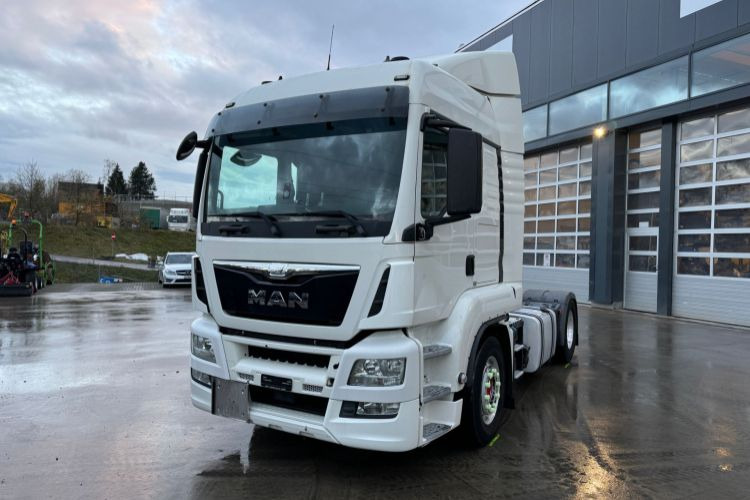 MAN TGS 18.440 ADR Nebenabtrieb Getriebe - Tahač: obrázek 1 MAN TGS 18.440 ADR Nebenabtrieb Getriebe - Tahač: obrázek 1