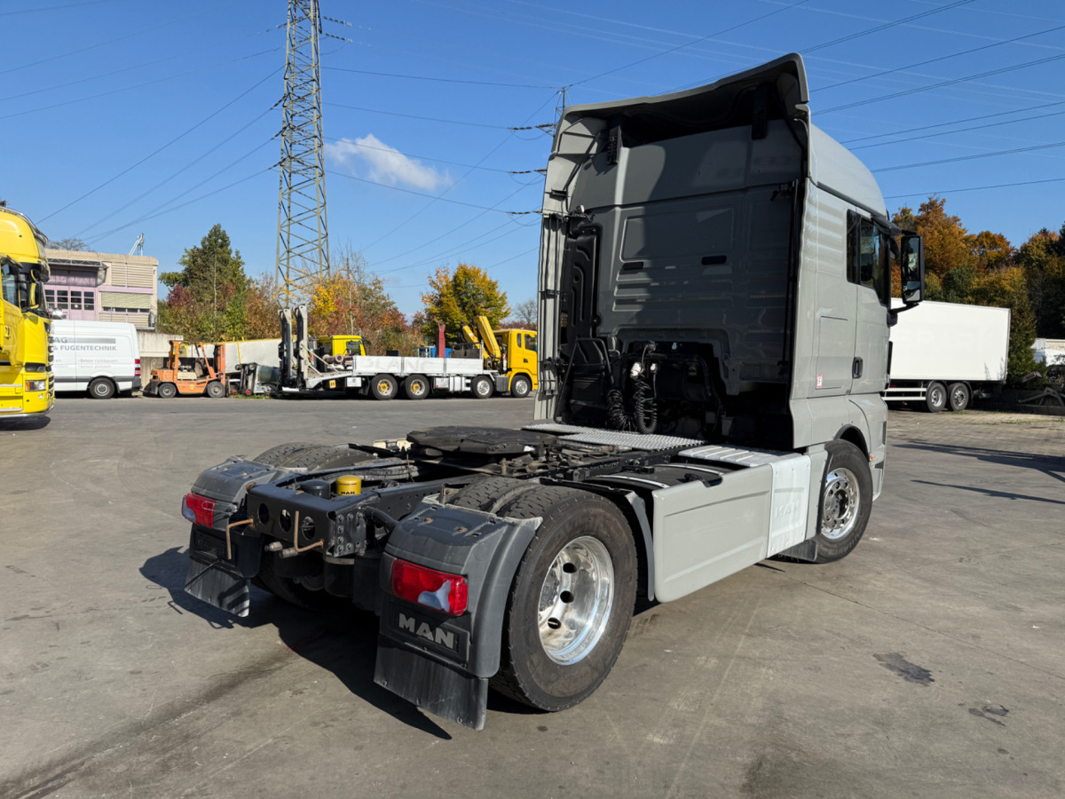 MAN TGX 18.500 4x2 (Engine defect) - Tahač: obrázek 5 MAN TGX 18.500 4x2 (Engine defect) - Tahač: obrázek 5