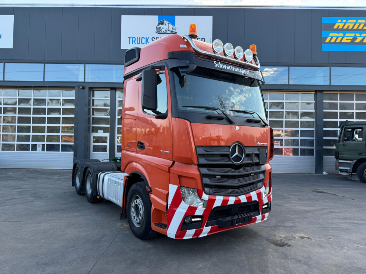 MERCEDES Actros 3358 6x4 120T - Tahač: obrázek 3 MERCEDES Actros 3358 6x4 120T - Tahač: obrázek 3