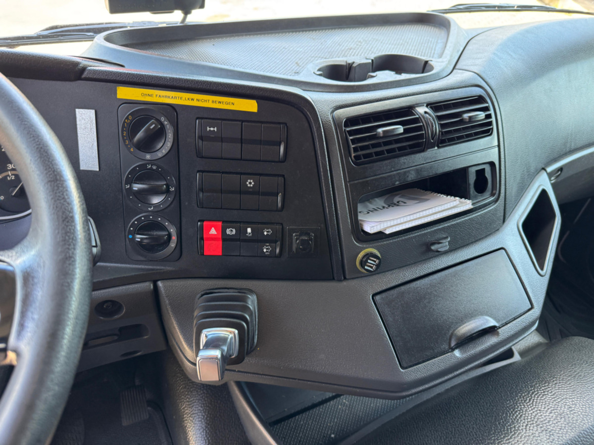 Tahač MERCEDES Atego 1330 4x2: obrázek 11