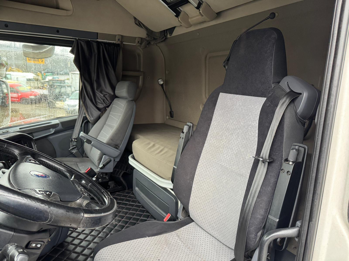 Tahač SCANIA R450 4x2 1000L Tanks No EGR: obrázek 12 Tahač SCANIA R450 4x2 1000L Tanks No EGR: obrázek 12